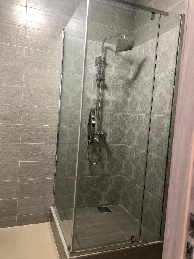 Tarlan Hotel Aktau  Kültér fotó