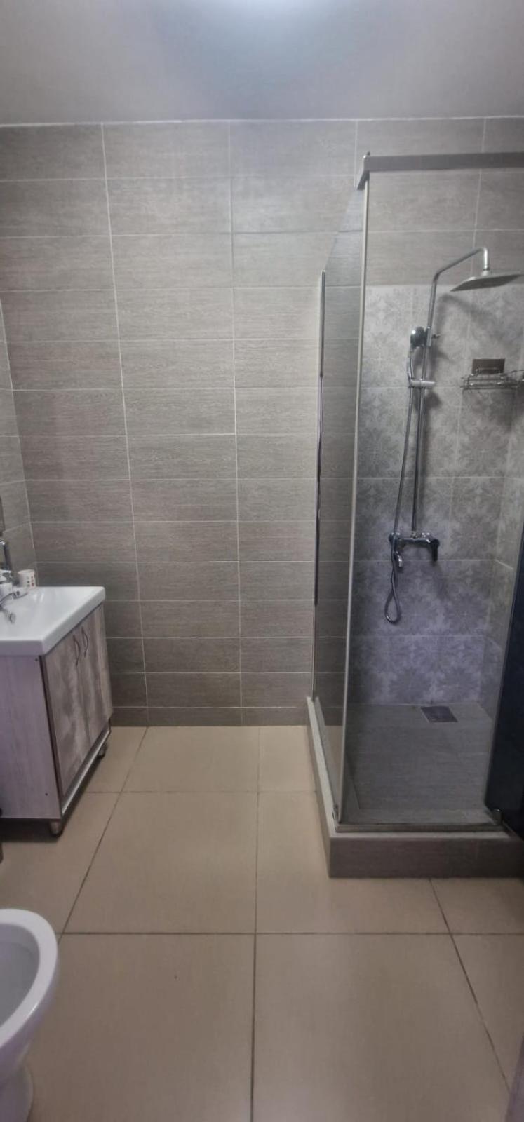 Tarlan Hotel Aktau  Kültér fotó